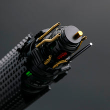 Load image into Gallery viewer, Cal Kestis EP3 varients, Damaged or Undamaged Pommel